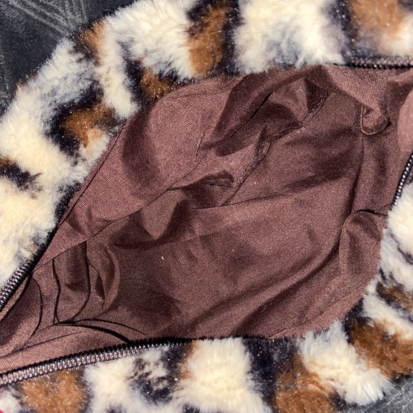 Leopard print shoulder bag - Picture 3 of 3